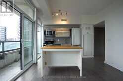 815 - 36 LISGAR STREET | Toronto Ontario | Slide Image Nine