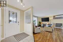 25 COMFORTS COVE COURT | Innisfil Ontario | Slide Image Twelve
