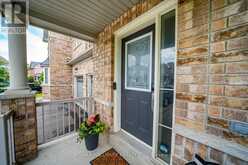 85 VERA LYNN CRESCENT | Whitchurch-Stouffville Ontario | Slide Image Three