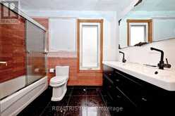 622 THE QUEENSWAY | Toronto Ontario | Slide Image Twenty-five