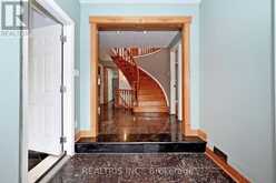 622 THE QUEENSWAY | Toronto Ontario | Slide Image Five
