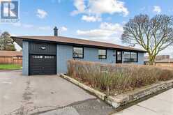2 DEL RIA DRIVE | Toronto Ontario | Slide Image One