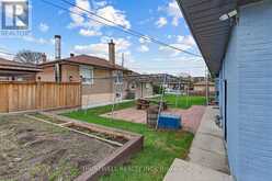 2 DEL RIA DRIVE | Toronto Ontario | Slide Image Thirty-one