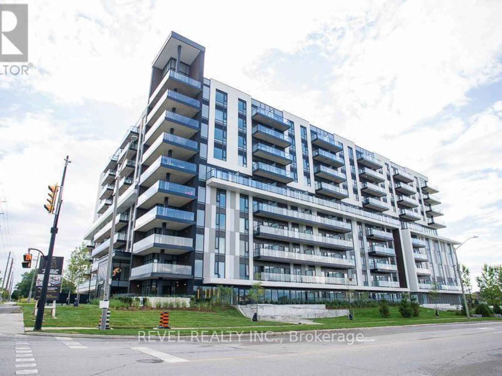 819 - 575 CONKLIN ROAD, Brantford, Ontario N3T 0B9