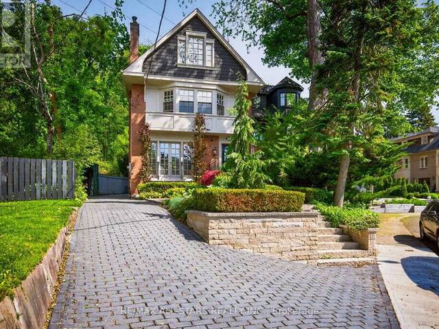 30 EDGEWOOD CRESCENT Toronto Ontario, M4W 3A9 - 3 Bedrooms Home For Sale