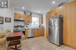 382 BEACH ROAD | Hamilton Ontario | Slide Image Twelve