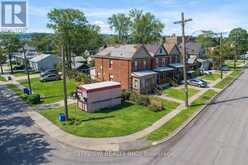 382 BEACH ROAD | Hamilton Ontario | Slide Image Four
