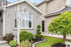 16 LOIS LANE | Guelph Ontario | Slide Image Three