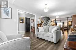 16 LOIS LANE | Guelph Ontario | Slide Image Eight