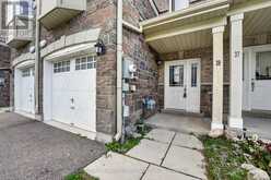 39 MILSON CRESCENT | Angus Ontario | Slide Image Two