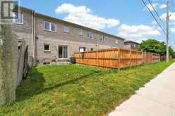 39 MILSON CRESCENT | Angus Ontario | Slide Image Three