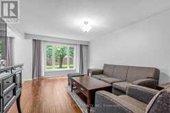 36 RAVENGLOSS DRIVE | Markham Ontario | Slide Image Sixteen