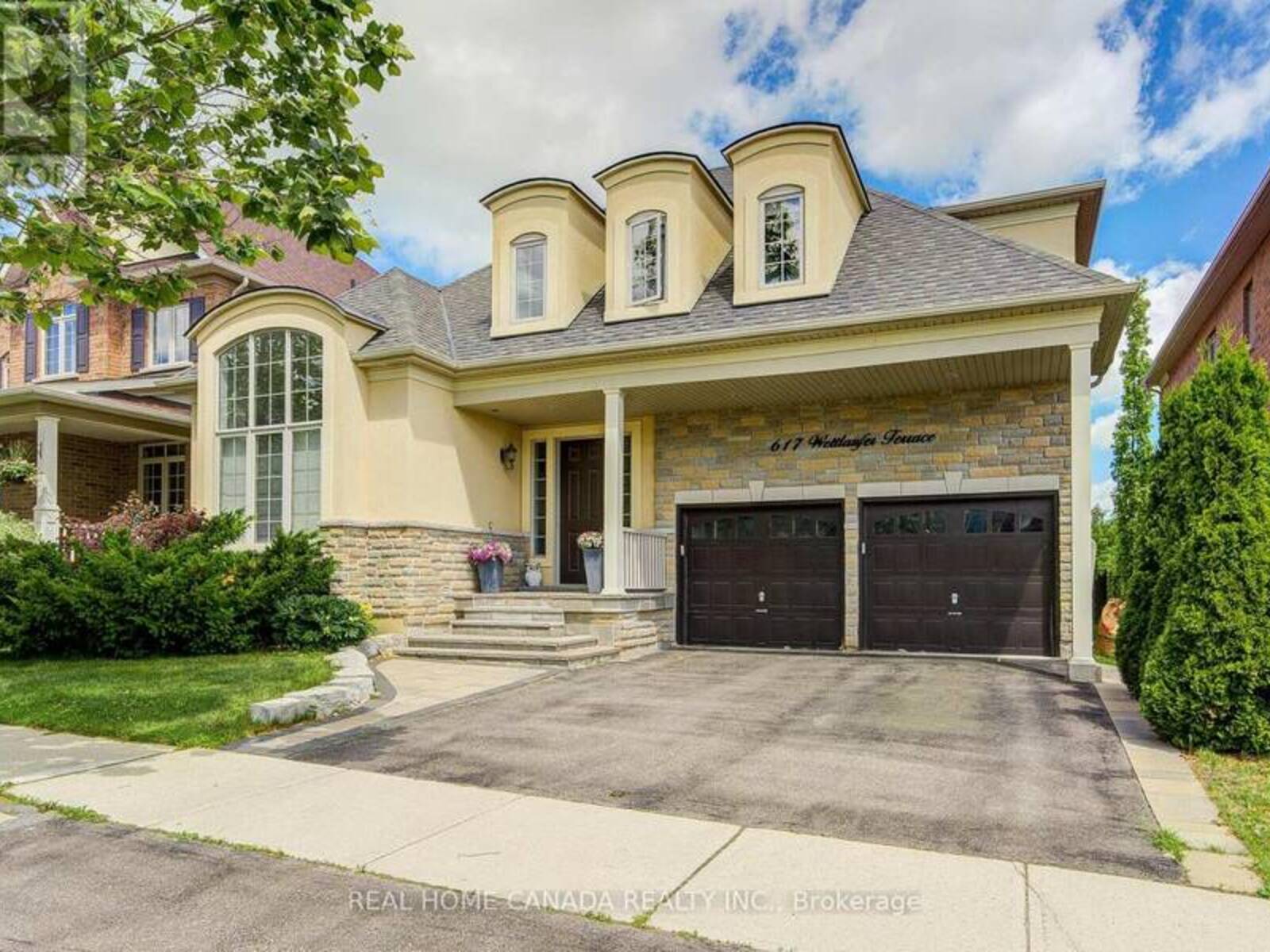617 WETTLAUFER TERRACE, Milton, Ontario L9T 8N1