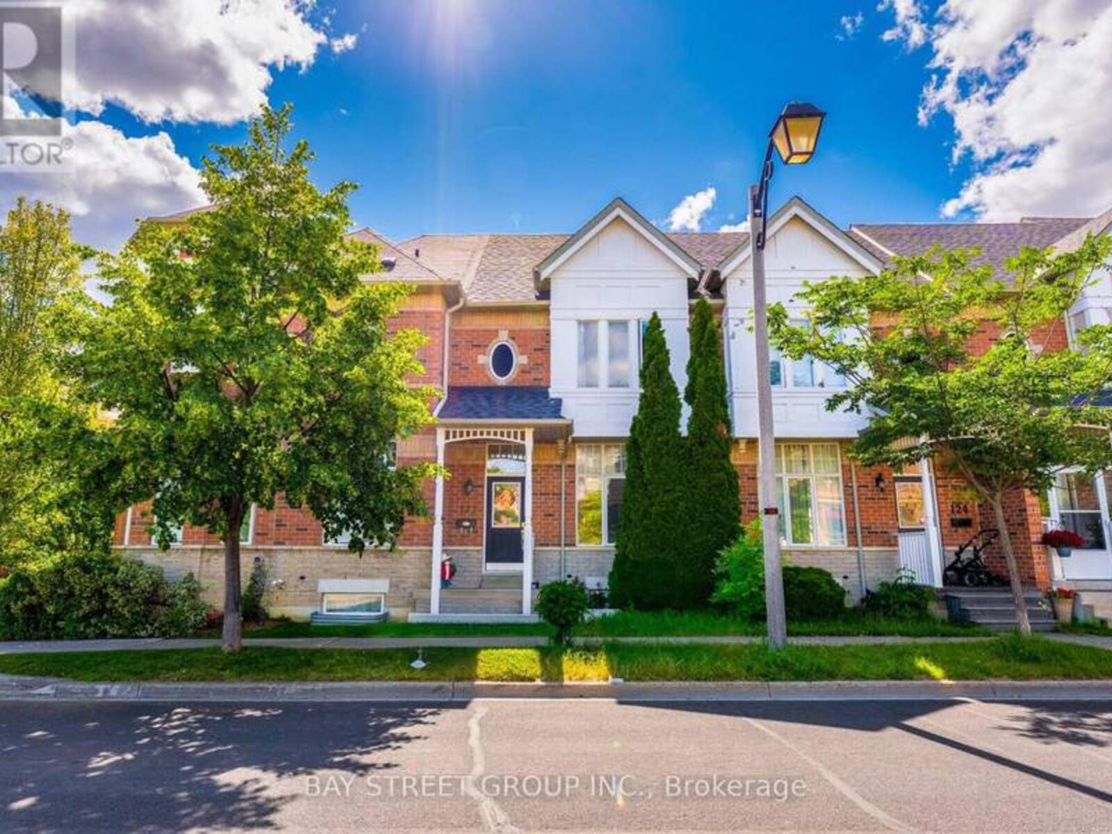 122 WALKERVILLE ROAD, Markham, Ontario L6B 1B6