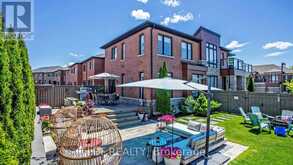 241 HOLLADAY DRIVE | Aurora Ontario | Slide Image Thirty-one