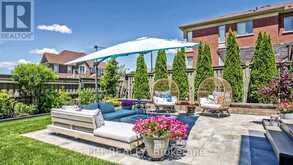 241 HOLLADAY DRIVE | Aurora Ontario | Slide Image Thirty-three