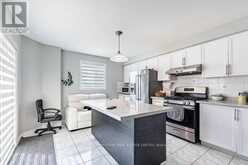3953 MANATEE WAY | Mississauga Ontario | Slide Image Eleven