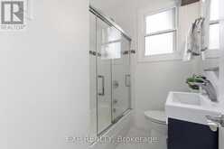 833 ELMWOOD ROAD | Georgina Ontario | Slide Image Thirty-four