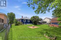 833 ELMWOOD ROAD | Georgina Ontario | Slide Image Forty-five