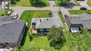 833 ELMWOOD ROAD | Georgina Ontario | Slide Image Four