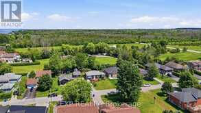 833 ELMWOOD ROAD | Georgina Ontario | Slide Image Seven