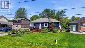 833 ELMWOOD ROAD | Georgina Ontario | Slide Image Eight