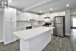 680 WILD ROSE DRIVE | Gravenhurst Ontario | Slide Image Three