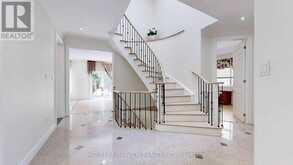 18 MARINUCCI COURT | Richmond Hill Ontario | Slide Image Twenty