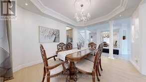 18 MARINUCCI COURT | Richmond Hill Ontario | Slide Image Six