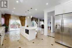 18 MARINUCCI COURT | Richmond Hill Ontario | Slide Image Eight