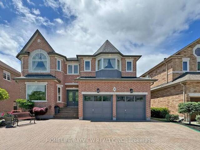 18 MARINUCCI COURT Richmond Hill Ontario, L4C 0M3 - 7 Bedrooms Home For Sale