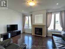22 LUNDY DRIVE | Markham Ontario | Slide Image Three