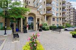 115 - 2 MAISON PARC COURT | Vaughan Ontario | Slide Image Three