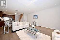 17 ZENYATTA LANE | East Gwillimbury Ontario | Slide Image Eleven