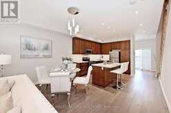 17 ZENYATTA LANE | East Gwillimbury Ontario | Slide Image Twelve