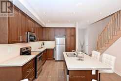 17 ZENYATTA LANE | East Gwillimbury Ontario | Slide Image Fifteen