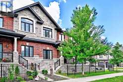17 ZENYATTA LANE | East Gwillimbury Ontario | Slide Image One