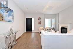 17 ZENYATTA LANE | East Gwillimbury Ontario | Slide Image Six