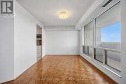 801 - 150 NEPTUNE DRIVE | Toronto Ontario | Slide Image Six
