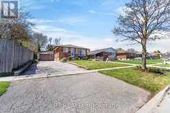 340 FAIRLAWN STREET | Oshawa Ontario | Slide Image Four