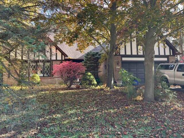 117 WESTWOOD LANE Richmond Hill Ontario, L4C 6X8 - 4 Bedrooms Home For Sale