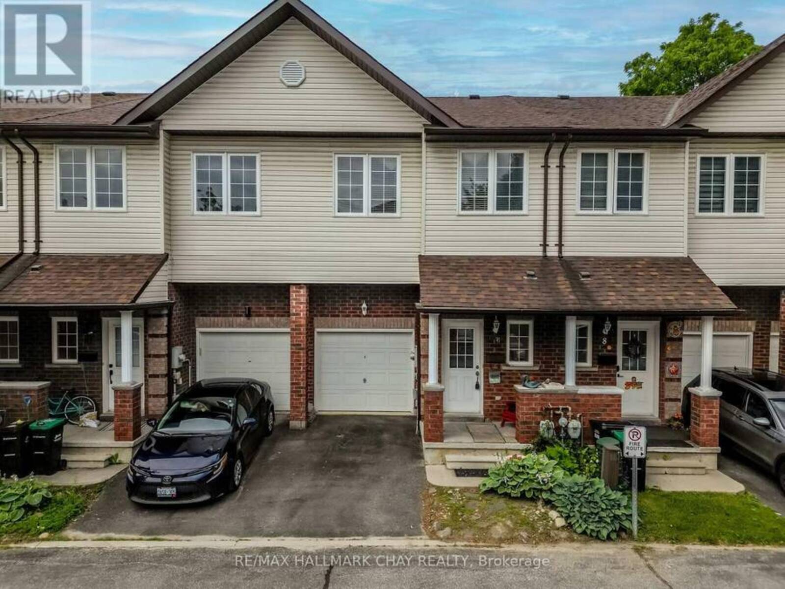 9 - 488 YONGE STREET, Barrie, Ontario L4N 4E2