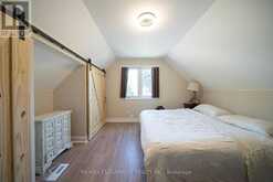 32 ELMWOOD AVENUE | Brantford Ontario | Slide Image Seventeen