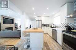 32 ELMWOOD AVENUE | Brantford Ontario | Slide Image Eight