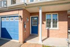 33 MCCANN LANE | Angus Ontario | Slide Image Two