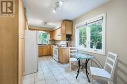 2447 NEW WOOD DRIVE | Oakville Ontario | Slide Image Twelve