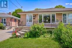 37 NEWLIN CRESCENT | Toronto Ontario | Slide Image Three