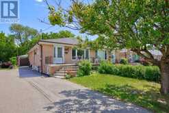 37 NEWLIN CRESCENT | Toronto Ontario | Slide Image Four