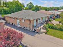37 NEWLIN CRESCENT | Toronto Ontario | Slide Image Six