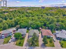 37 NEWLIN CRESCENT | Toronto Ontario | Slide Image Eight